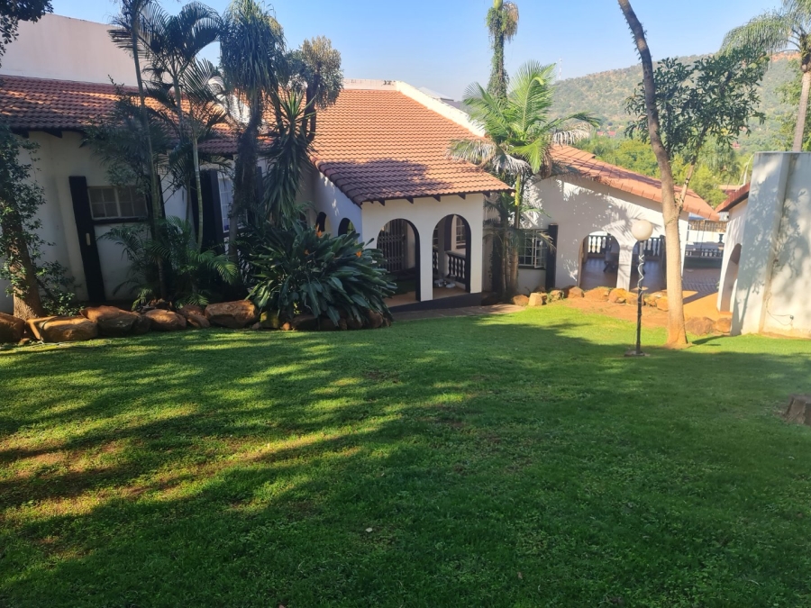 4 Bedroom Property for Sale in Safari Gardens North West